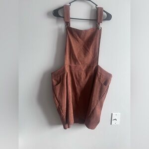 BUNDLE ONLY - 2+ ITEMS

Rust Brown Apron with Pockets